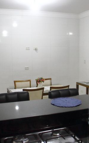 Casa à venda com 200m², 3 quartos e 2 vagasCozinha