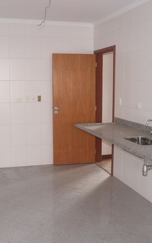 Apartamento à venda com 168m², 3 quartos e 5 vagasCozinha