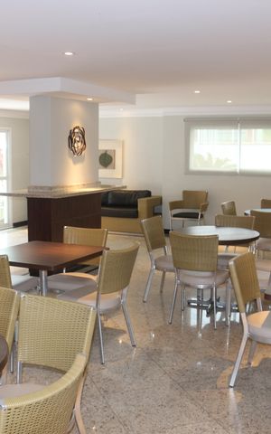 Apartamento à venda com 168m², 3 quartos e 5 vagasÁrea comum - Salão de festas