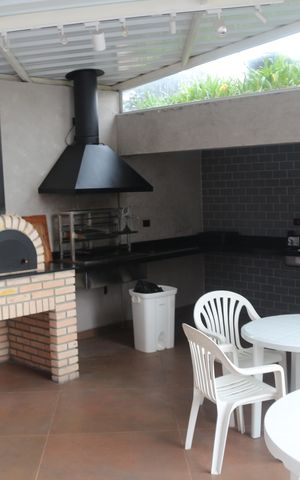 Apartamento à venda com 168m², 3 quartos e 5 vagasÁrea comum - Churrasqueira