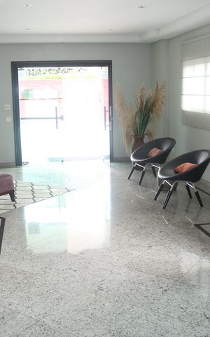Apartamento à venda com 168m², 3 quartos e 5 vagasHall social