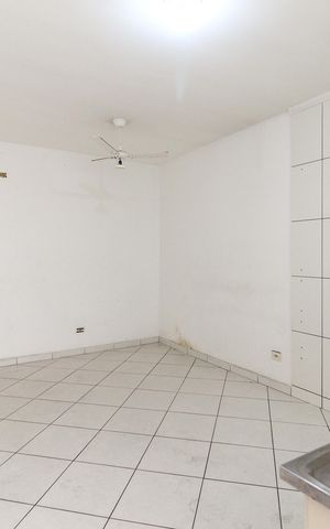 Casa à venda com 94m², 2 quartos e 1 vaga Casa à venda com 94m², 2 quartos e 1 vagaCozinha