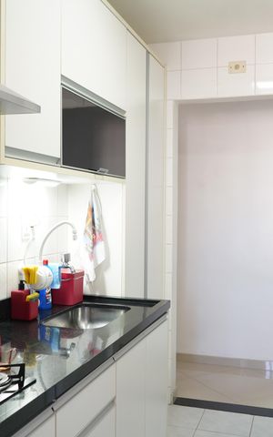 Apartamento à venda com 81m², 3 quartos e 2 vagasCozinha