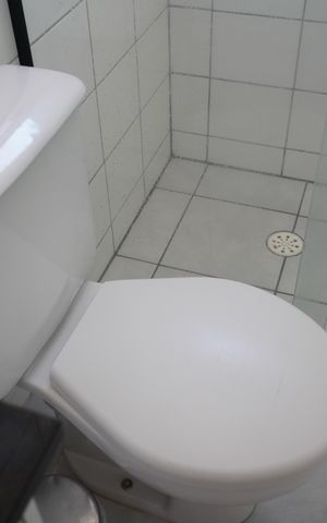 Apartamento à venda com 81m², 3 quartos e 2 vagasBanheiro