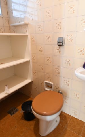 Casa à venda com 152m², 3 quartos e 3 vagasBanheiro de serviço