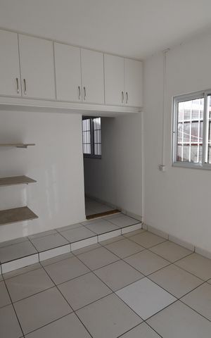 Casa à venda com 152m², 3 quartos e 3 vagasQuarto de Serviço