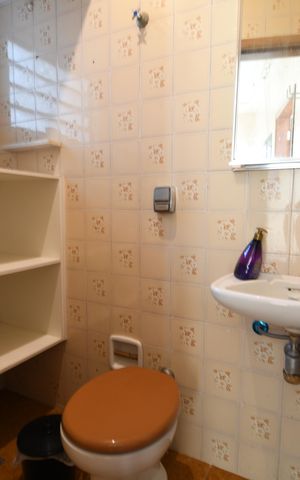 Casa à venda com 152m², 3 quartos e 3 vagasBanheiro de serviço