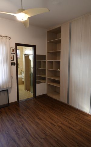 Casa à venda com 152m², 3 quartos e 3 vagasQuarto 3 - Suíte