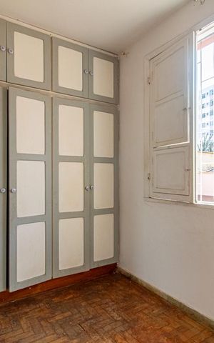 Casa à venda com 340m², 6 quartos e 1 vaga Casa à venda com 340m², 6 quartos e 1 vagaQuarto 3