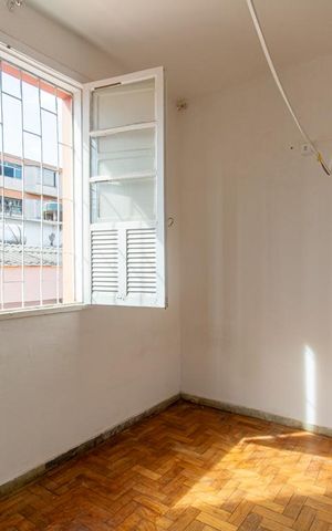 Casa à venda com 340m², 6 quartos e 1 vaga Casa à venda com 340m², 6 quartos e 1 vagaQuarto 3