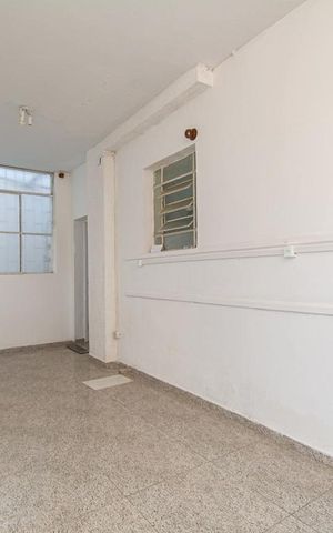 Casa à venda com 340m², 6 quartos e 1 vaga Casa à venda com 340m², 6 quartos e 1 vagaCozinha