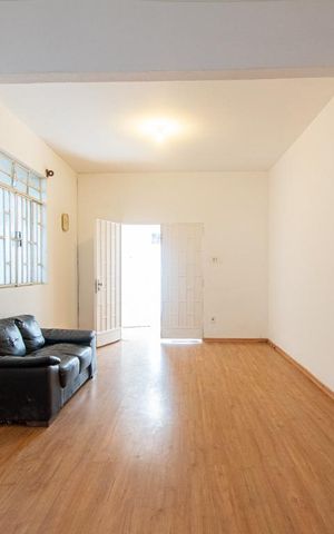 Casa à venda com 340m², 6 quartos e 1 vaga Casa à venda com 340m², 6 quartos e 1 vagaSala 3