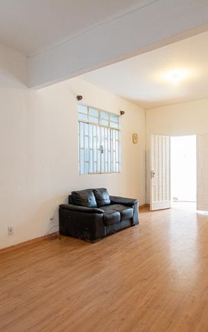 Casa à venda com 340m², 6 quartos e 1 vaga Casa à venda com 340m², 6 quartos e 1 vagaSala 3