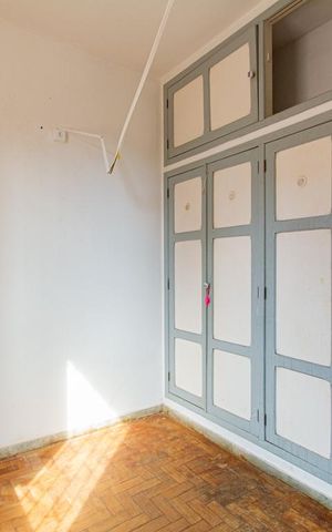 Casa à venda com 340m², 6 quartos e 1 vaga Casa à venda com 340m², 6 quartos e 1 vagaQuarto 3