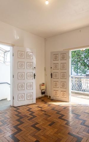 Casa à venda com 340m², 6 quartos e 1 vaga Casa à venda com 340m², 6 quartos e 1 vagaSala 1