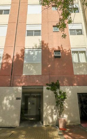 Apartamento à venda com 76m², 2 quartos e 1 vagaFachada