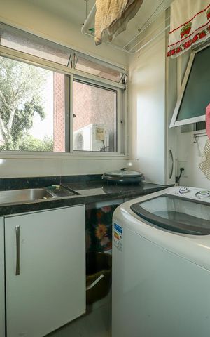 Apartamento à venda com 76m², 2 quartos e 1 vagaÁrea de Serviço