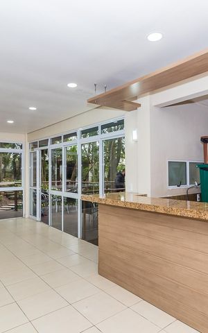 Apartamento à venda com 76m², 2 quartos e 1 vaga Apartamento à venda com 76m², 2 quartos e 1 vagaÁrea comum - Salão de festas