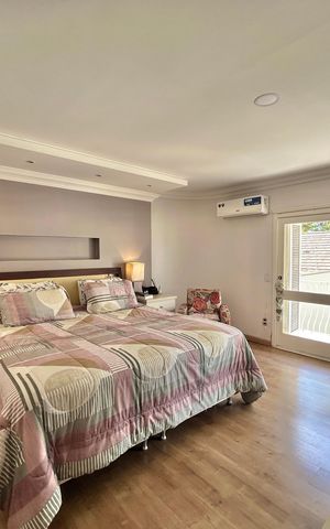 Casa à venda com 253m², 3 quartos e 2 vagasSuíte