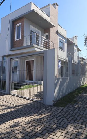 Casa à venda com 132m², 3 quartos e 3 vagasFachada