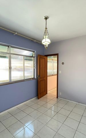 Casa à venda com 350m², 4 quartos e 5 vagasCasa 2 - Quarto