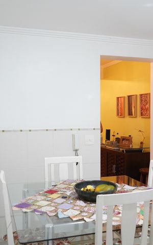 Casa à venda com 200m², 4 quartos e 2 vagasCozinha