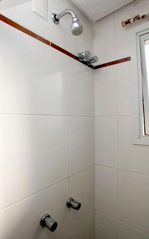 Apartamento à venda com 69m², 2 quartos e 2 vagasBanheiro 1