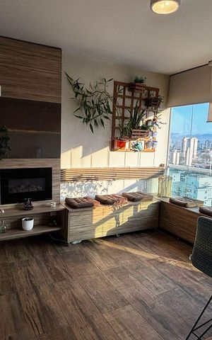 Apartamento à venda com 74m², 2 quartos e 2 vagas Apartamento à venda com 74m², 2 quartos e 2 vagasVaranda da Sala