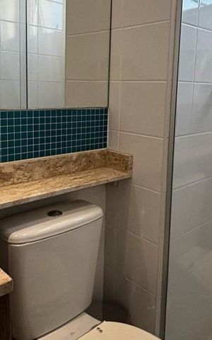 Apartamento à venda com 74m², 2 quartos e 2 vagas Apartamento à venda com 74m², 2 quartos e 2 vagasBanheiro Social