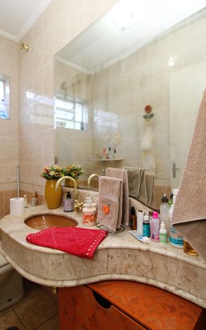Casa à venda com 150m², 3 quartos e 2 vagasLavabo