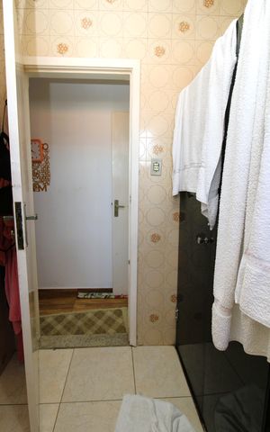 Casa à venda com 150m², 3 quartos e 2 vagasBanheiro da Suíte
