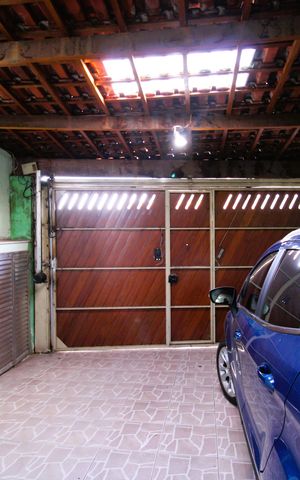Casa à venda com 150m², 3 quartos e 2 vagasGaragem