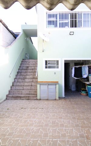 Casa à venda com 150m², 3 quartos e 2 vagasQuintal Gourmet