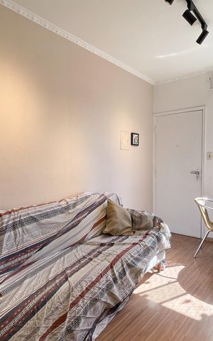Apartamento à venda com 40m², 1 quarto e 1 vaga Apartamento à venda com 40m², 1 quarto e 1 vagaSala