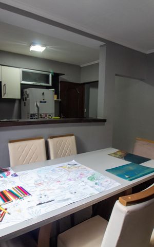 Casa à venda com 235m², 4 quartos e 3 vagas Casa à venda com 235m², 4 quartos e 3 vagasCopa