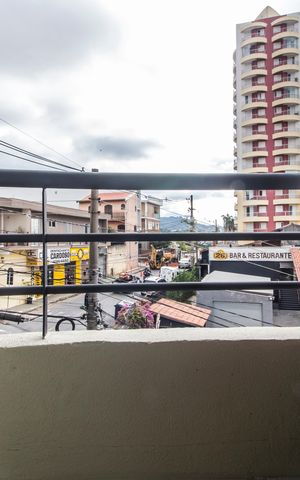 Apartamento à venda com 77m², 2 quartos e 1 vaga Apartamento à venda com 77m², 2 quartos e 1 vagaSacada