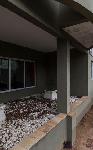 Apartamento à venda com 77m², 2 quartos e 1 vagaEntrada