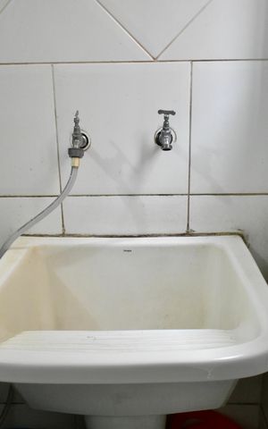 Casa à venda com 200m², 4 quartos e 4 vagas Casa à venda com 200m², 4 quartos e 4 vagasÁrea de Serviço