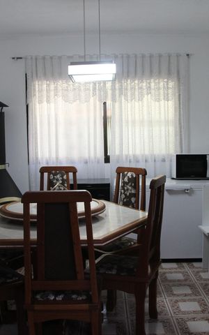 Casa à venda com 276m², 4 quartos e 4 vagasCozinha
