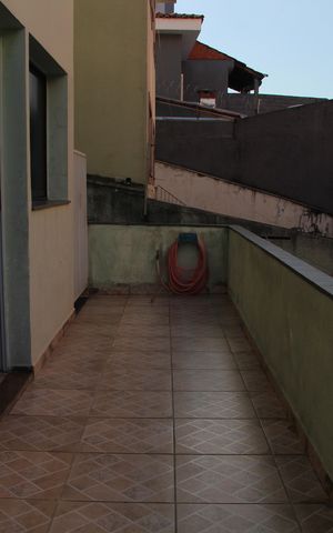 Casa à venda com 276m², 4 quartos e 4 vagasVaranda Área de Serviço
