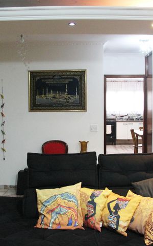Casa à venda com 276m², 4 quartos e 4 vagasSala