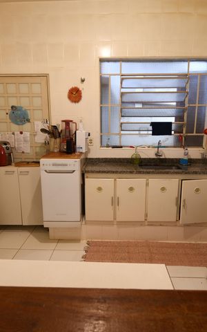 Casa à venda com 150m², 3 quartos e 2 vagasCozinha