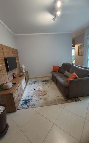 Apartamento à venda com 74m², 3 quartos e 1 vaga Apartamento à venda com 74m², 3 quartos e 1 vagaSala