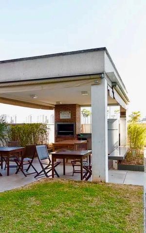 Apartamento à venda com 100m², 2 quartos e 2 vagas Apartamento à venda com 100m², 2 quartos e 2 vagasÁrea comum - Churrasqueira