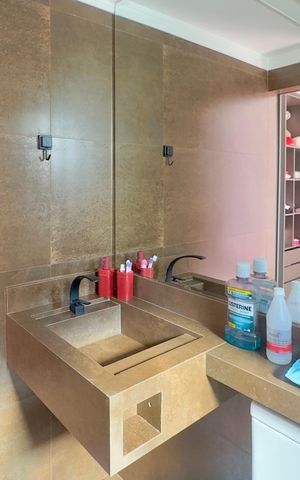 Apartamento à venda com 100m², 2 quartos e 2 vagas Apartamento à venda com 100m², 2 quartos e 2 vagasBanheiro Suíte 2