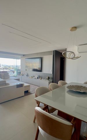 Apartamento à venda com 100m², 2 quartos e 2 vagas Apartamento à venda com 100m², 2 quartos e 2 vagasSala de Jantar