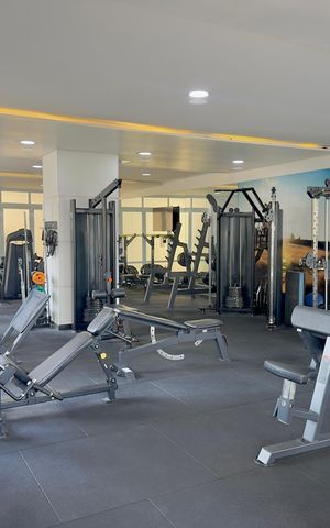 Apartamento à venda com 100m², 2 quartos e 2 vagas Apartamento à venda com 100m², 2 quartos e 2 vagasAcademia
