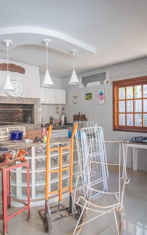 Casa para alugar com 180m², 5 quartos e 2 vagas Casa para alugar com 180m², 5 quartos e 2 vagasQuintal