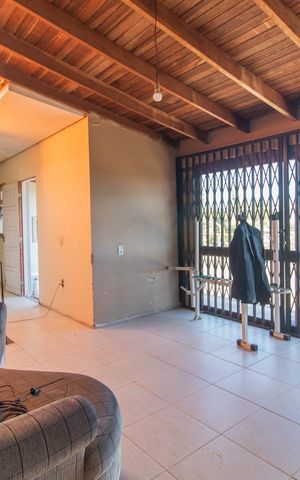 Casa para alugar com 180m², 5 quartos e 2 vagas Casa para alugar com 180m², 5 quartos e 2 vagasSala 2