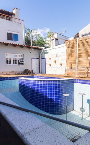 Casa para alugar com 180m², 5 quartos e 2 vagas Casa para alugar com 180m², 5 quartos e 2 vagasPiscina